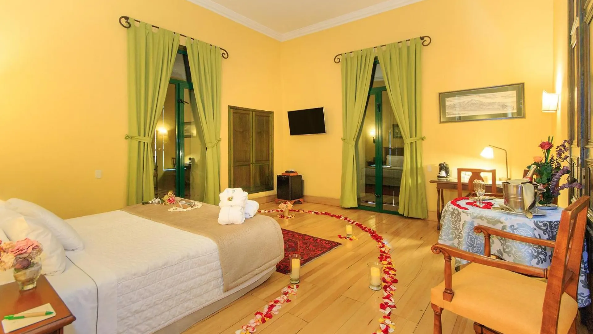 *****  Hotel De La Opera Bogota Colombia