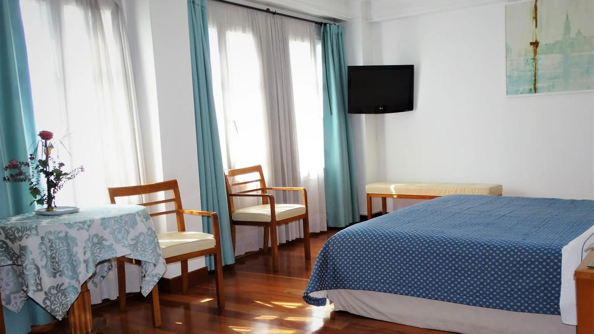 Hotel De La Opera Bogota