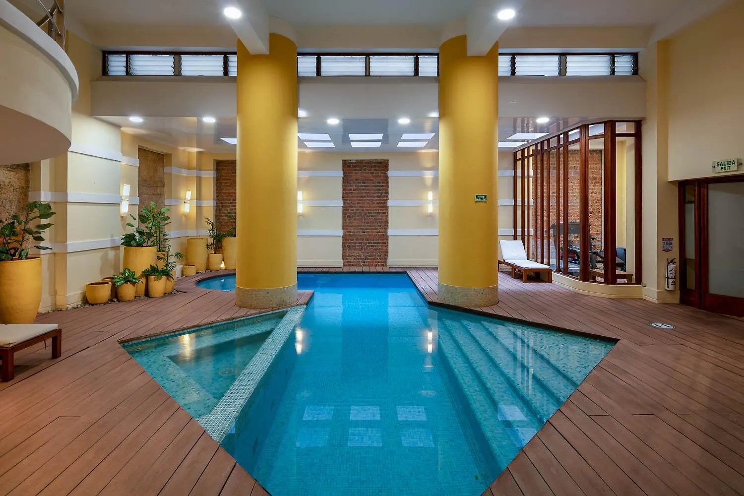 Hotel De La Opera Bogota