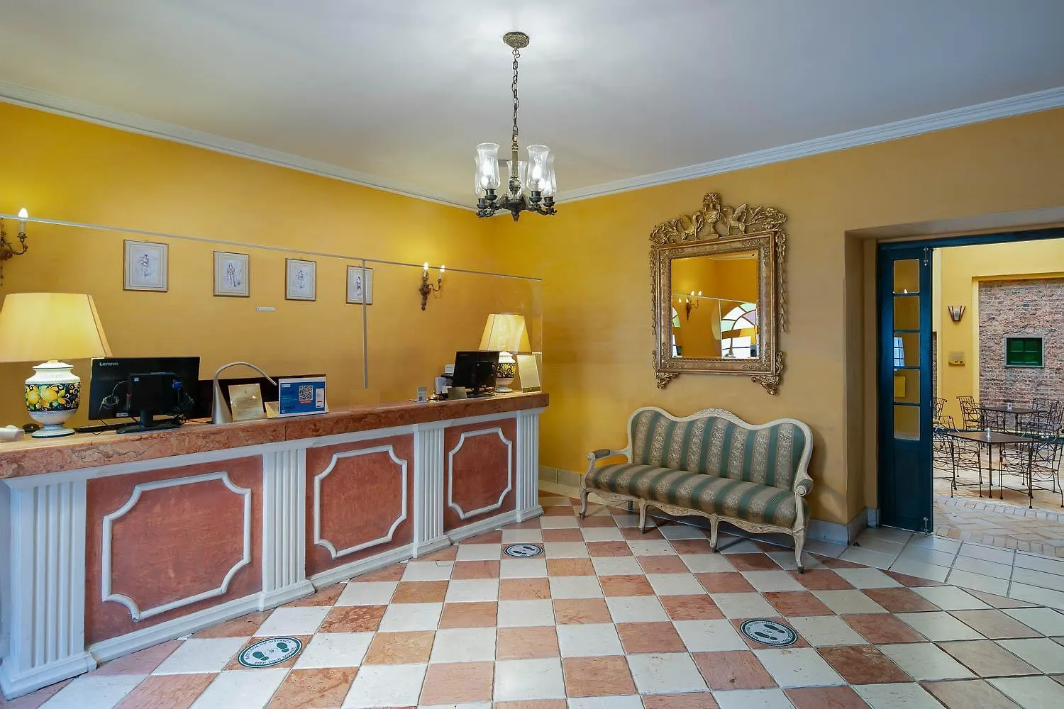 Hotel De La Opera Bogota