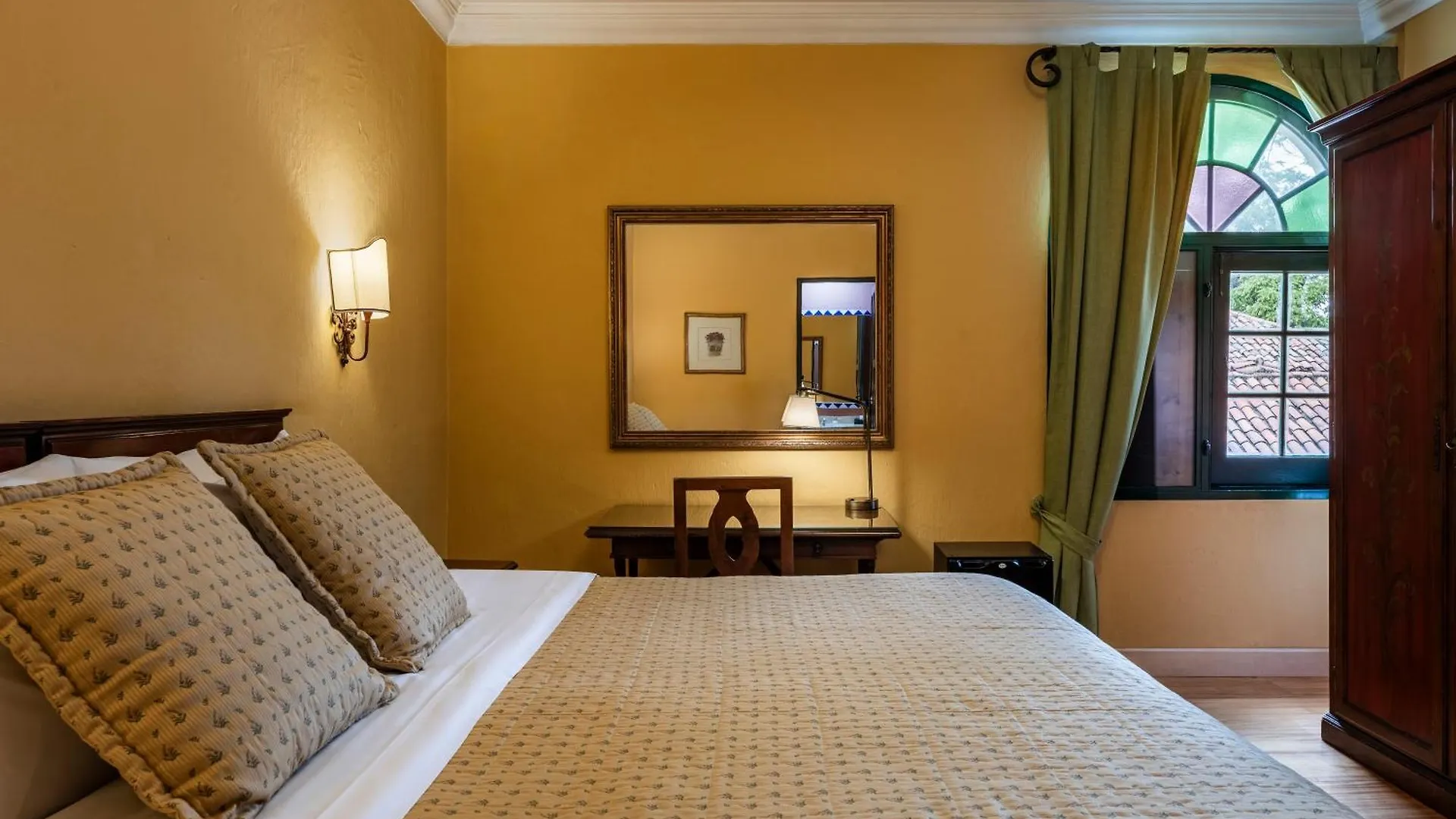 Hotel De La Opera Bogotá